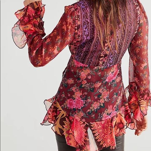 Free People Magic Hour Sheer Floral Wrap Tunic Top Red Pink Combo Size XS - Picture 2 of 10